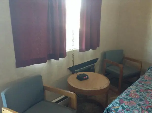 Downtown Motel 6